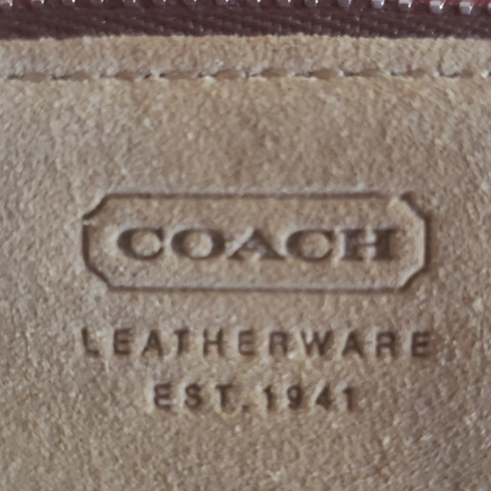 Purse - Picture 3 of 4